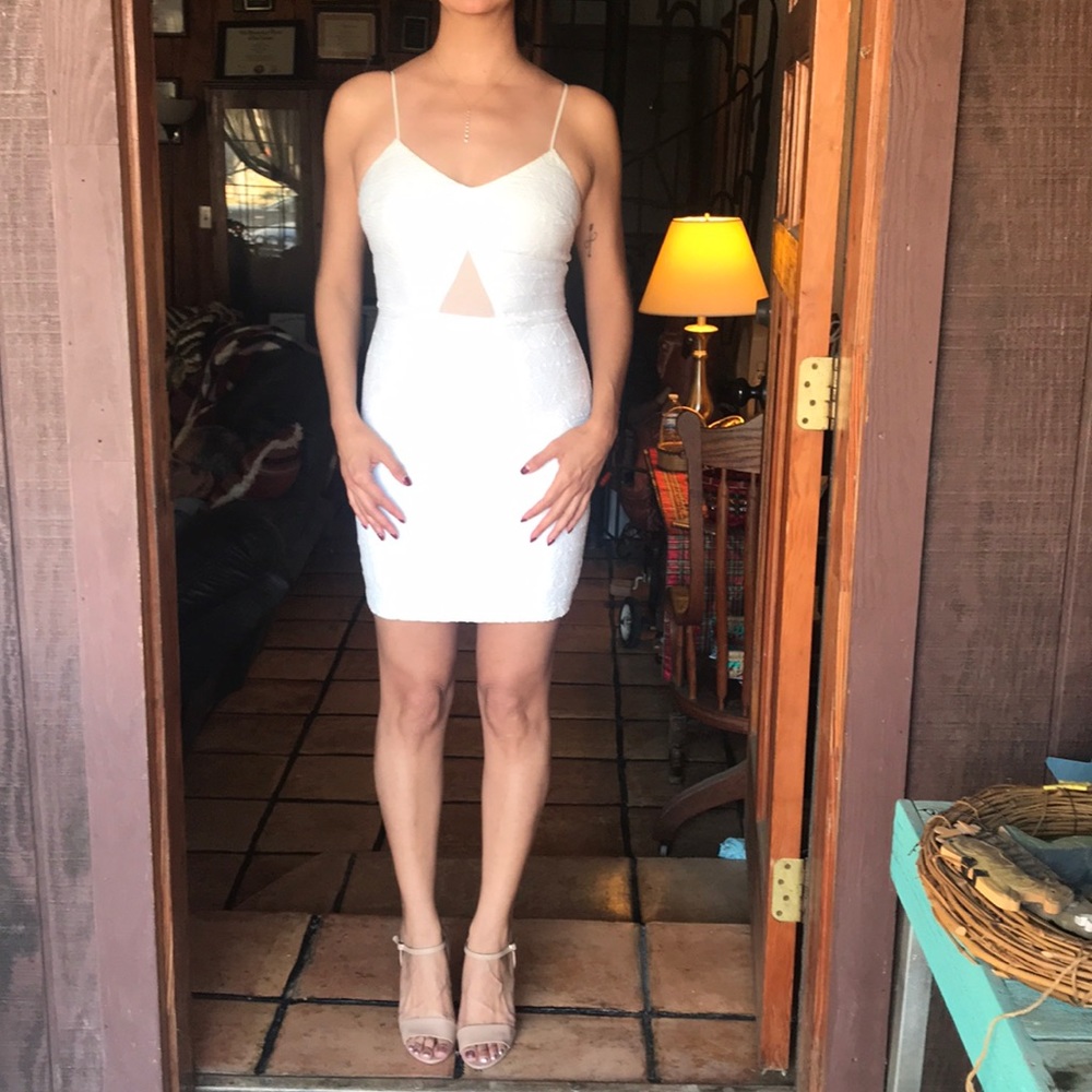 [Zara] Off-White Dress